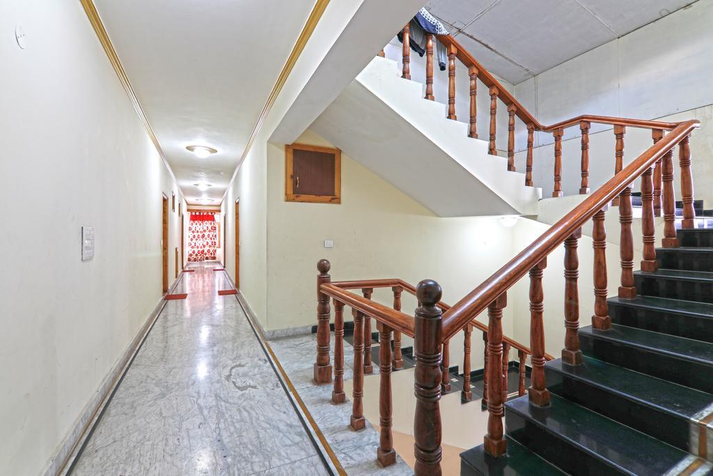 Hotel Prini Inn มะนาลี ภายนอก รูปภาพ